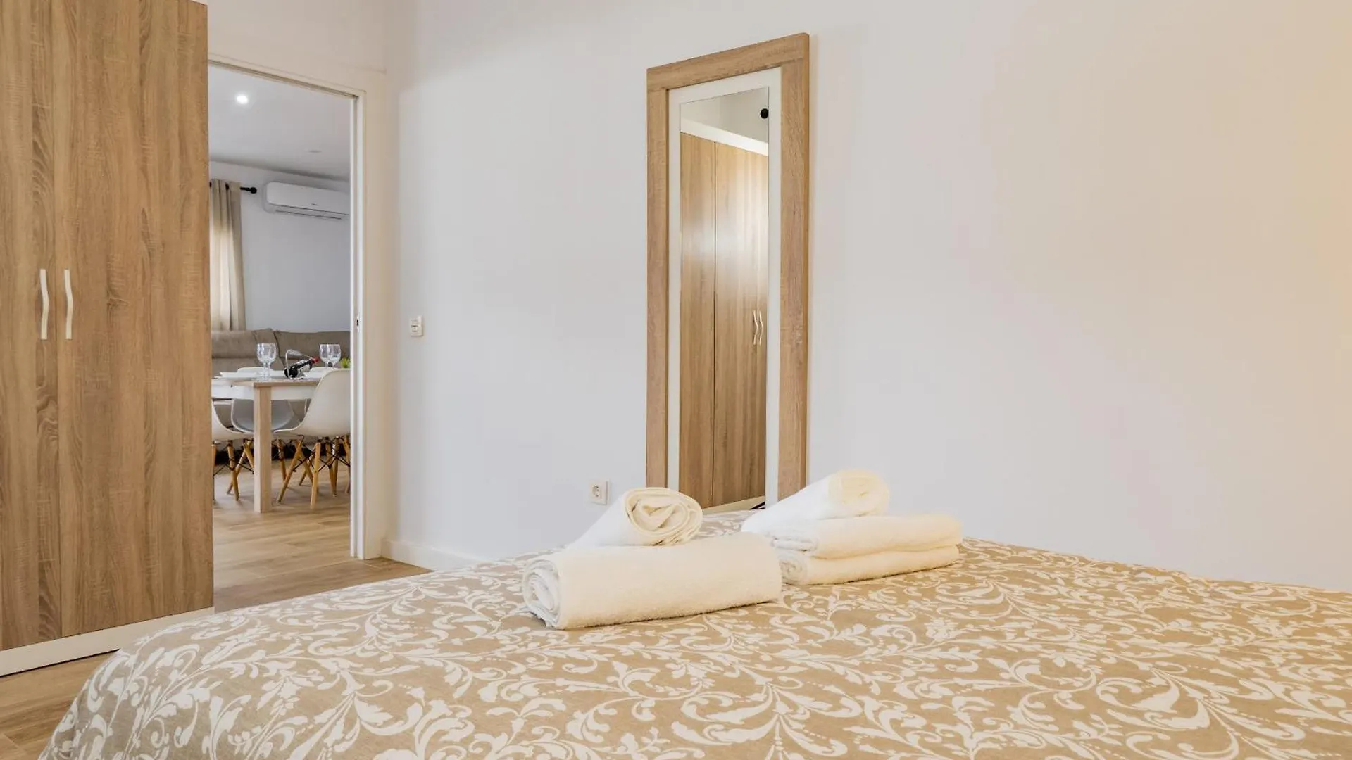 Tatil Evi Cubo'S Casa Soles & Football Field Fuengirola