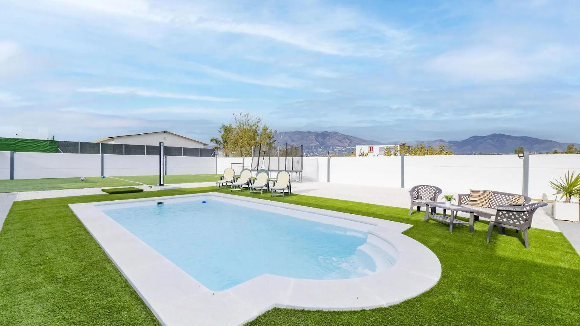 Tatil Evi Cubo'S Casa Soles & Football Field Fuengirola